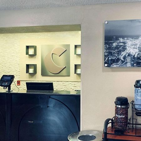 Comfort Inn & Suites Atlanta-Smyrna מראה חיצוני תמונה