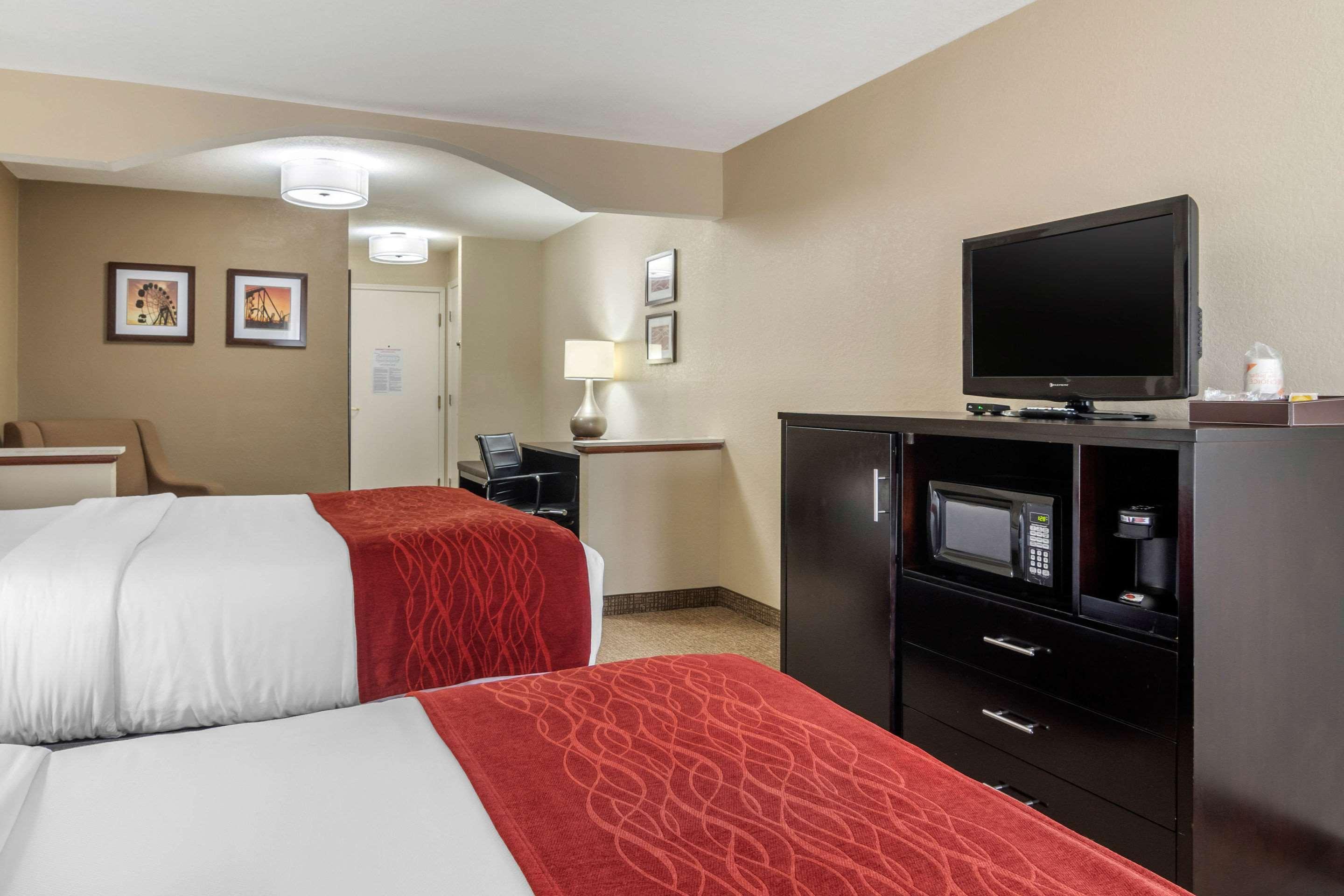 Comfort Inn & Suites Atlanta-Smyrna מראה חיצוני תמונה