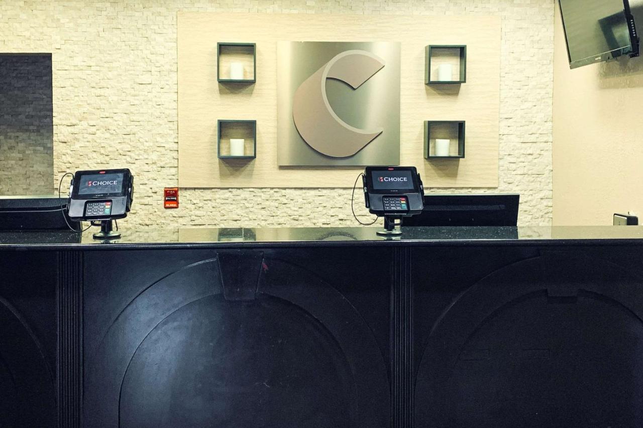 Comfort Inn & Suites Atlanta-Smyrna מראה חיצוני תמונה