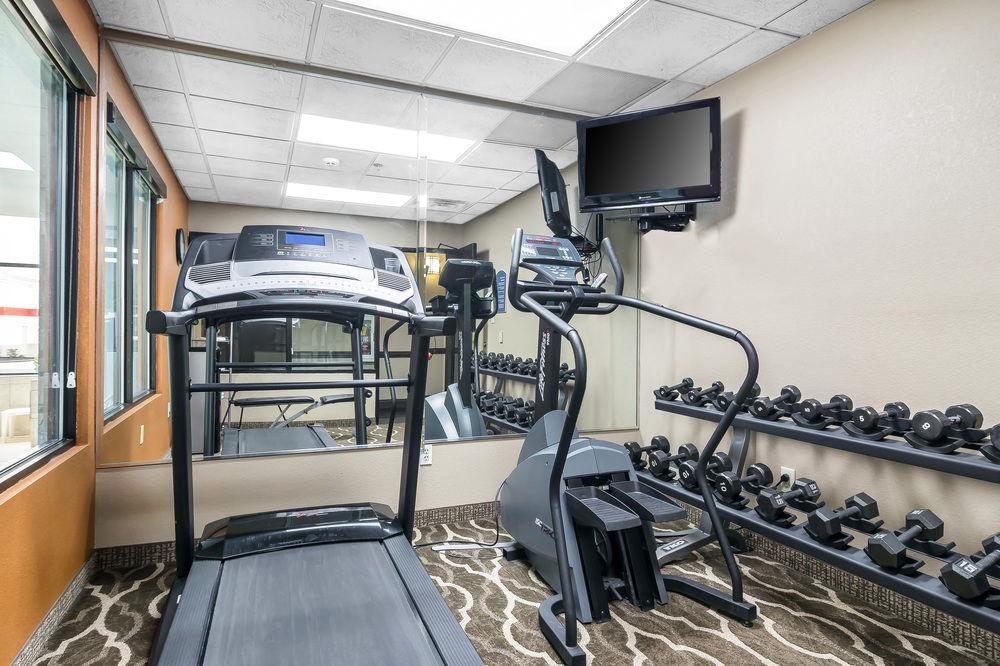 Comfort Inn & Suites Atlanta-Smyrna מראה חיצוני תמונה