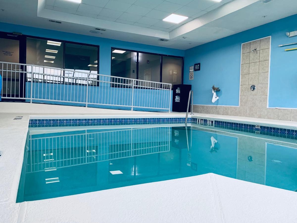 Comfort Inn & Suites Atlanta-Smyrna מראה חיצוני תמונה